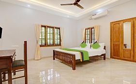 Itsy Hotels Palm Grove By D2V